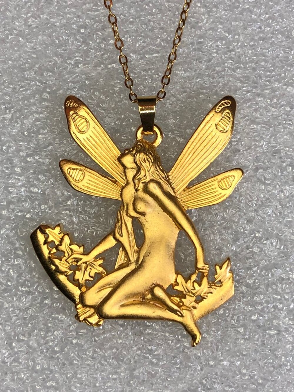Vintage Art Nouveau Fairy Necklace Gold Tone Signed JJ Jonette 16-18" 8417
